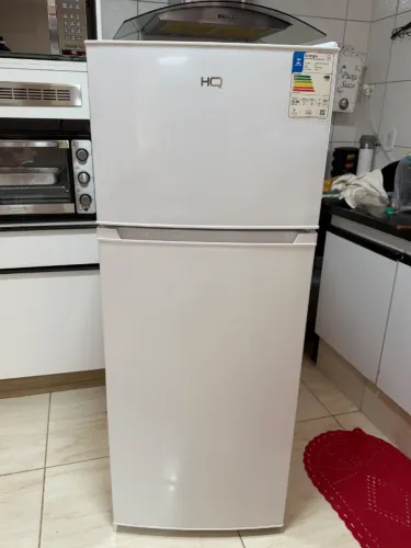 Geladeira com apenas 6 meses de uso - com garantia - sem nenhum defeito ou avarias