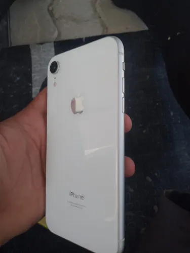 iPhone XR