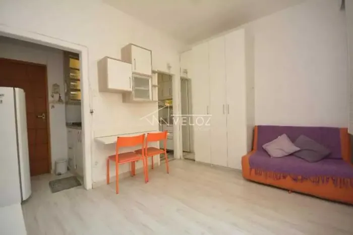 Apartamento : / Residencial / Glória