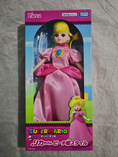 Boneca Licca-chan Princess Peach Super Mario Nintendo Barbie