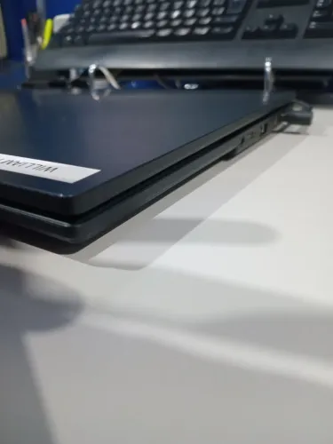 Notebook Asus R$1.600,00