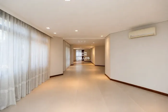 Apartamento para alugar em frente ao Graciosa Country Club com 3 suítes no Cabral