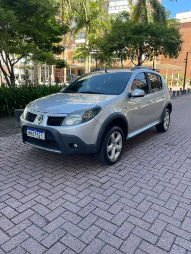 Renault Sandero Stepway Hi-flex 1.6 16V 5P 2011