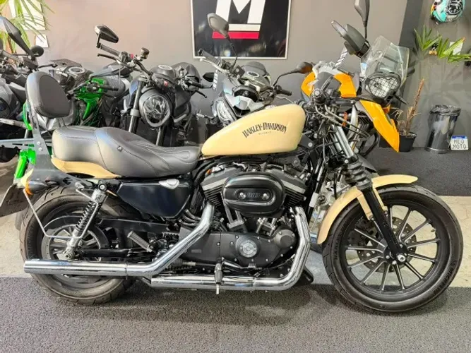 HARLEY-DAVIDSON SPORTSTER XL 883N IRON 2014 35.000km - Baixa km - Revisada - Com acessório