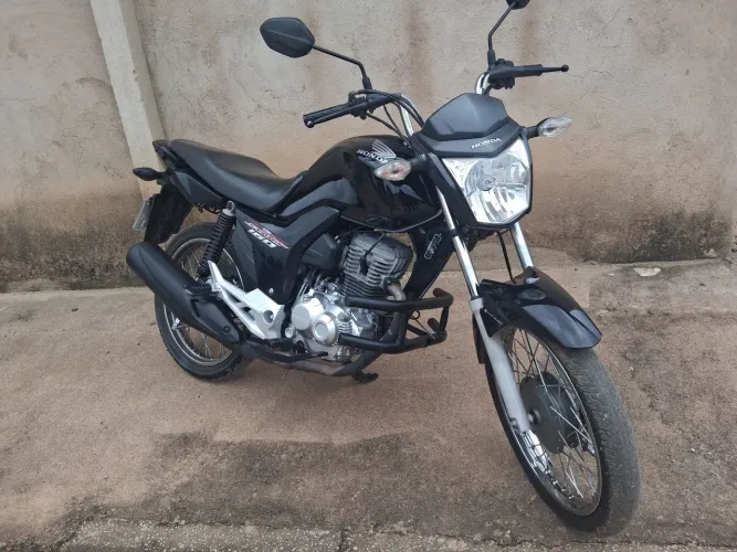 Vende-se Moto