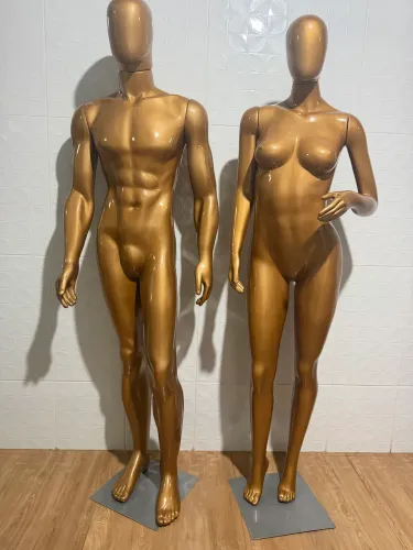 VENDO CASAL DE MANEQUINS