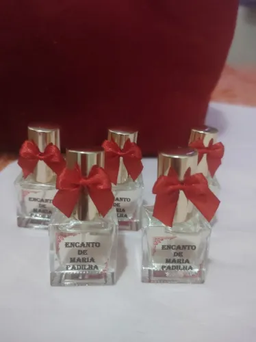 Perfume encanto de Maria Padilha ?