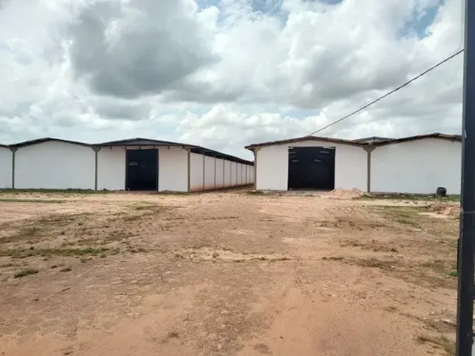 GALPÕES PARA LOCAÇÃO