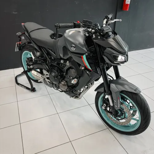 MT09 2023