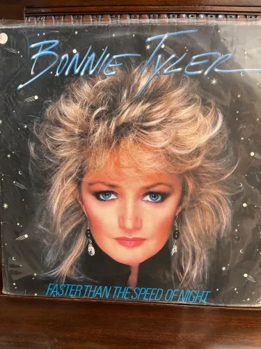 LP Bonnie Tyler