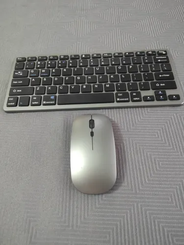 Teclado com mouse