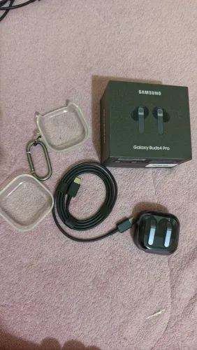 Samsung Galaxy Buds4 Pro