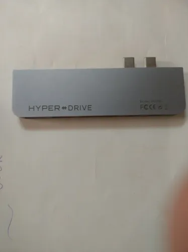 Vendo HUB USB. Para MACBOOK.  ModeloHD28C.