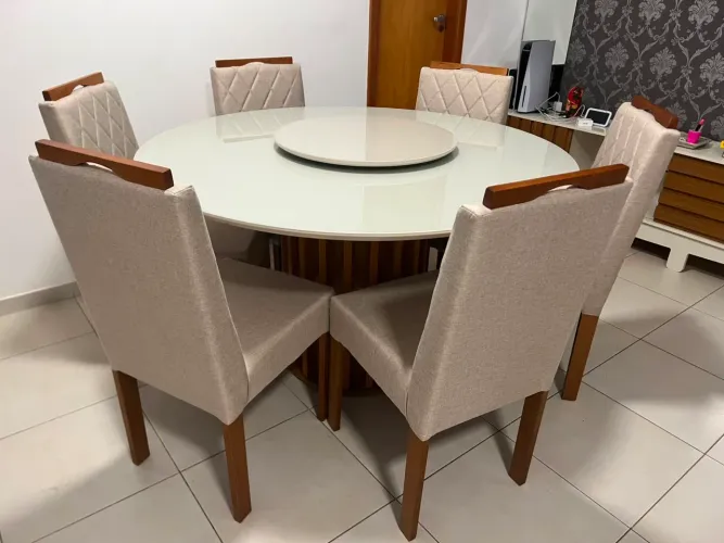 Mesa nova completa de madeira