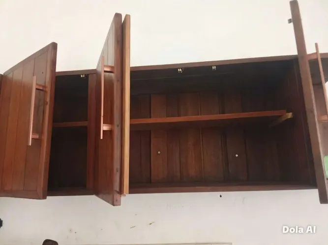 Vendo esse lindo armário de parede 