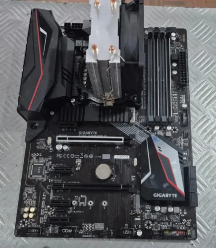 Kit Placa Mãe Gamer Z390 + i7-8700 + Cooler