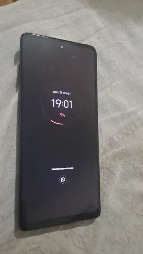 Moto g200