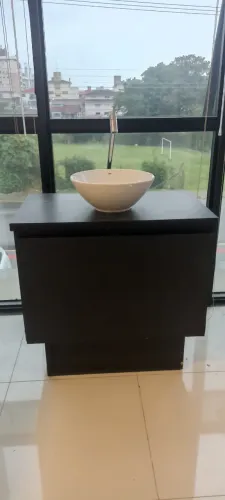 Balcão Multiuso preto em MDF + Cuba redonda + Torneira