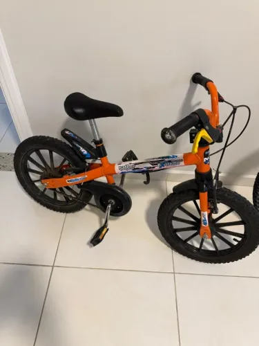 Bicicleta infantil Nathor Extreme em ótimo estado