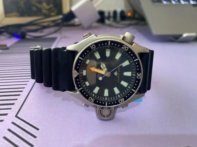 Relógio citizen divers 200m