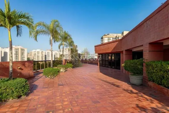 Apartamento : Padrão / Residencial / Leblon
