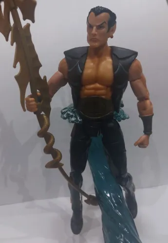 Namor marvel legends toy biz s.2 vingadores DC x-men hulk batman