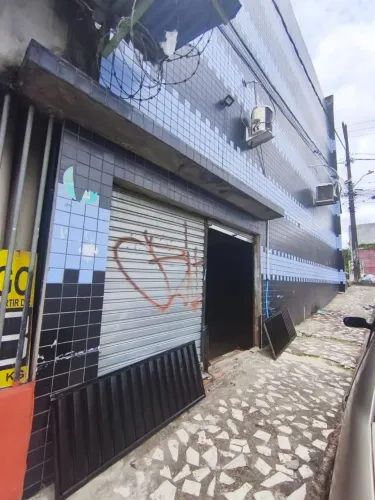 //Ponto Comercial na Redenção