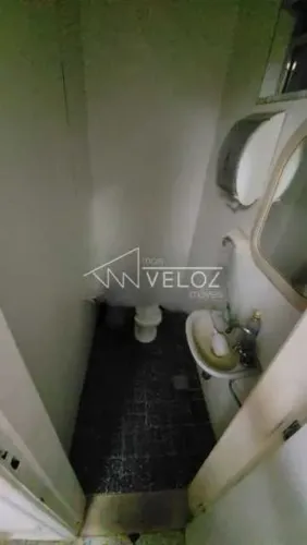 Apartamento : / Residencial / Glória
