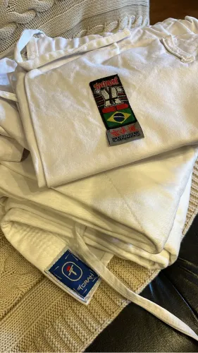Kimono de karatê lona adulto