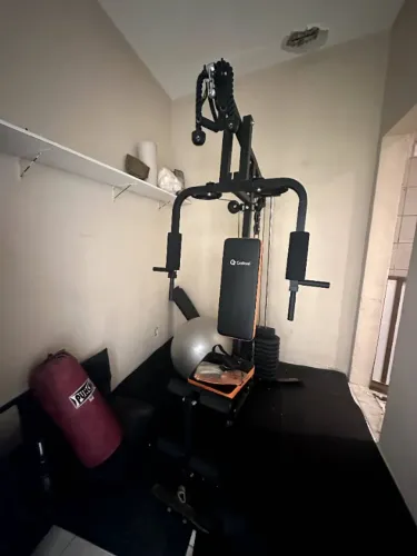 Academia Completa Home Gym -Estação Gallant, Banco Regulável, Halteres, Barra e Acessórios
