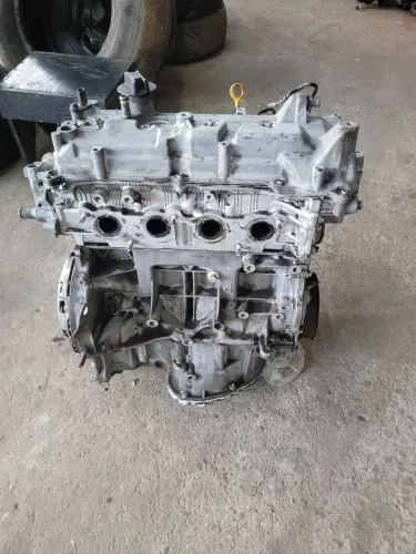 Motor nissan versa e march 1.6 16v 