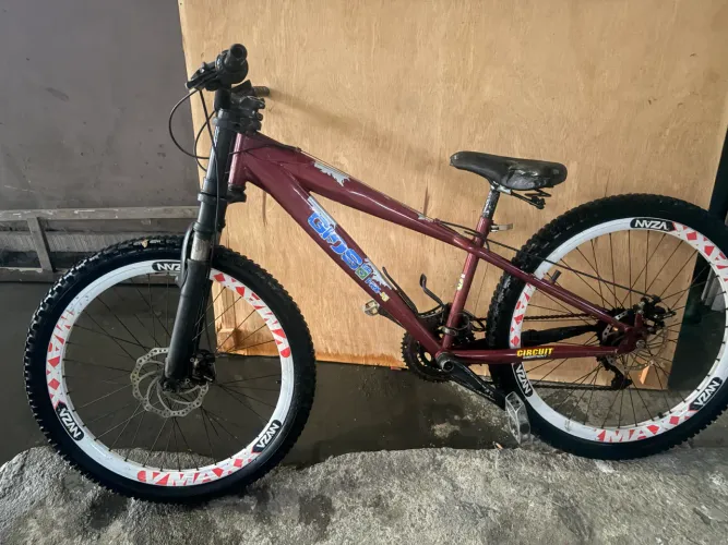 Bike Gios FRX Aro 26 - Pneus Bons / Excelente para Entregas e Uso Diário