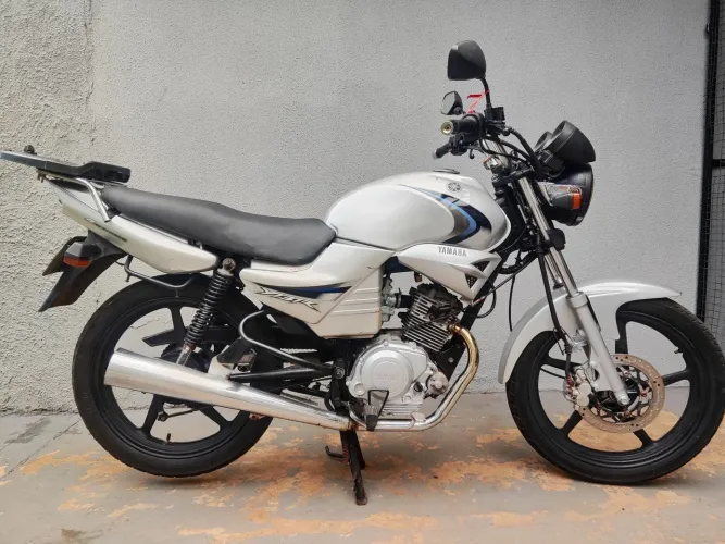 YBR linda e conservada - Só pegar e andar