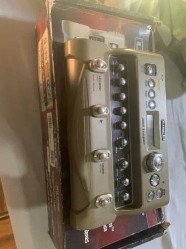 Vendo ou troco Pedaleira JM4 Line 6