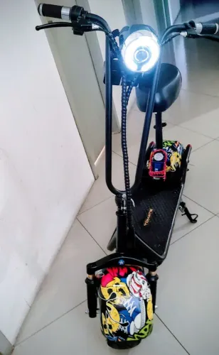 Scooter ? tomate ? mbe 4210