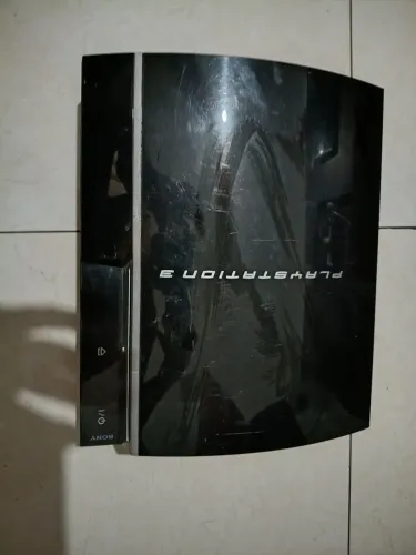 PLAYSTATION 3 ele liga da luz verde e apaga