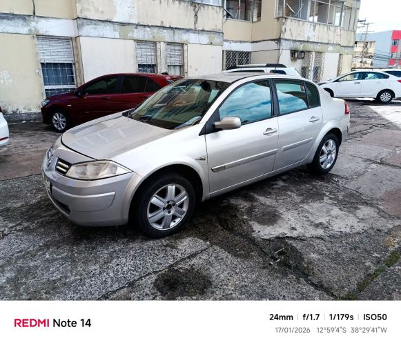 Imagem de Renault Megane Sedan Dynamique Hi-flex 1.6 16V 2010