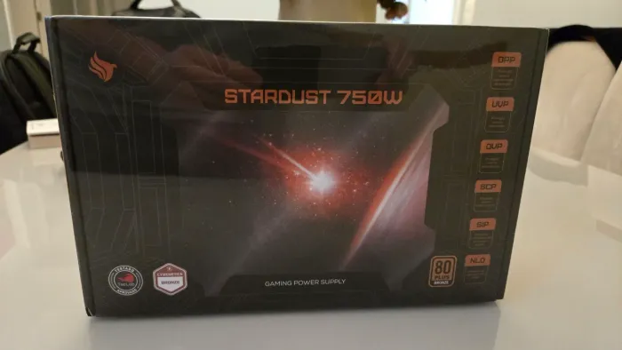 Fonte Pichau Stardust 750W Full Modular