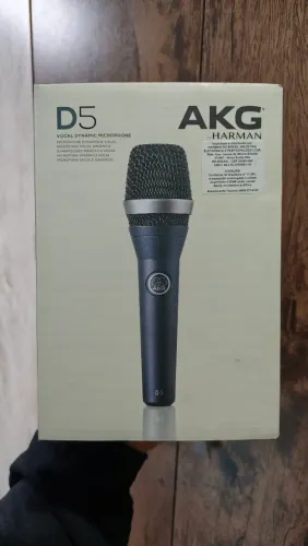 AKG D5 - Microfone Vocal Dinâmico