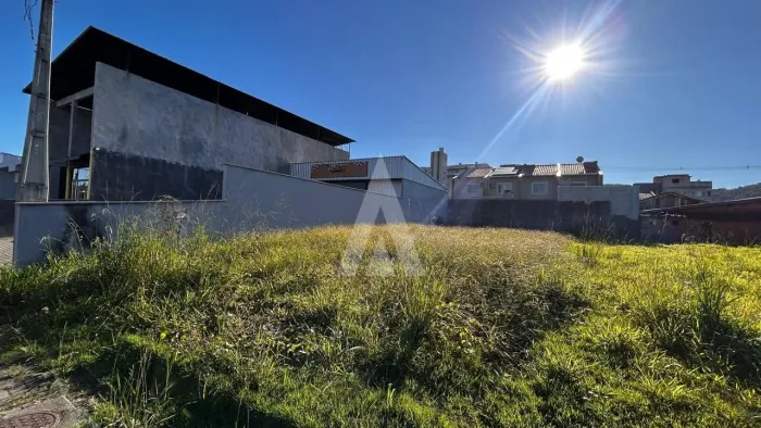 Terreno comercial para locação no bairro Itinga em Araquari com 240 m².