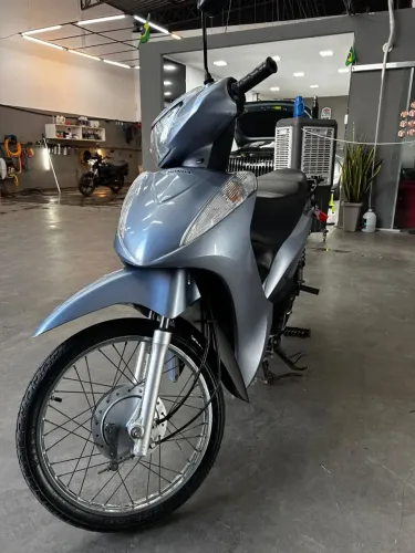 Biz semi nova pneus novos em dias