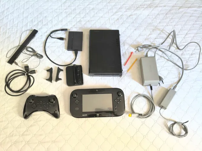 Nintendo Wii U 32GB Deluxe Black (Desbloqueado) - Kit Completo!