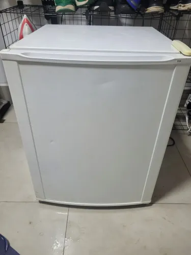 Frigobar Electrolux