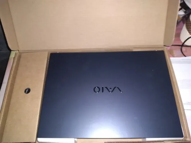 NOTEBOOK WAIO I5 NUNCA USADO