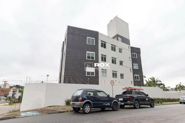 Apartamento semi-mobiliado, com 2 quartos para alugar, 54 m² por R$ 4.547/mês - Tingui - C