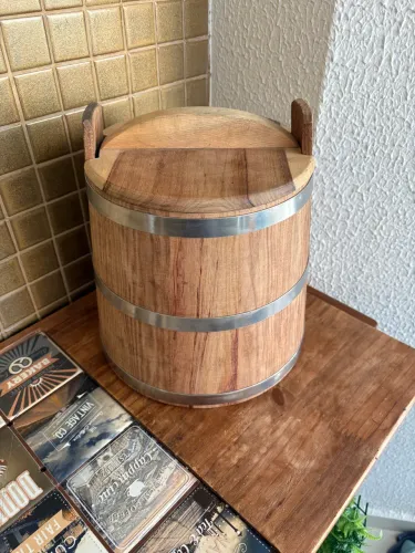 Recipiente de carvalho