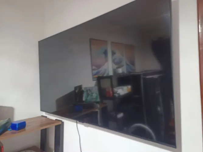 Televisão 50 polegadas com gaming Hub - Defeito