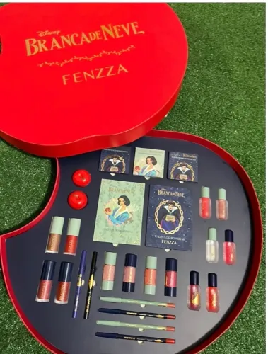 Presa kit branca de neve maquiagem