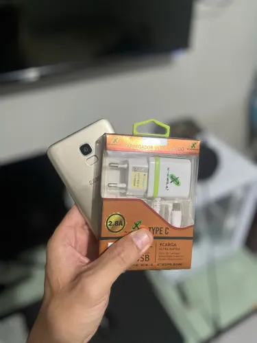 Samsung J6