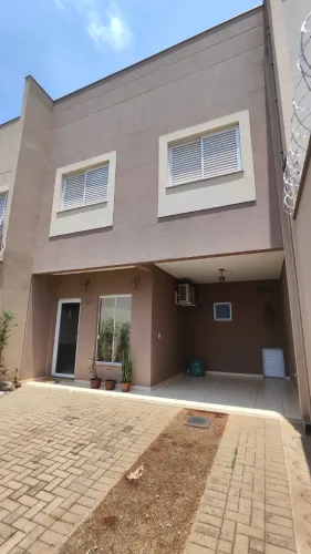 Sobrado à venda | 4 Q 2 Suítes | Garden Park | 157m²